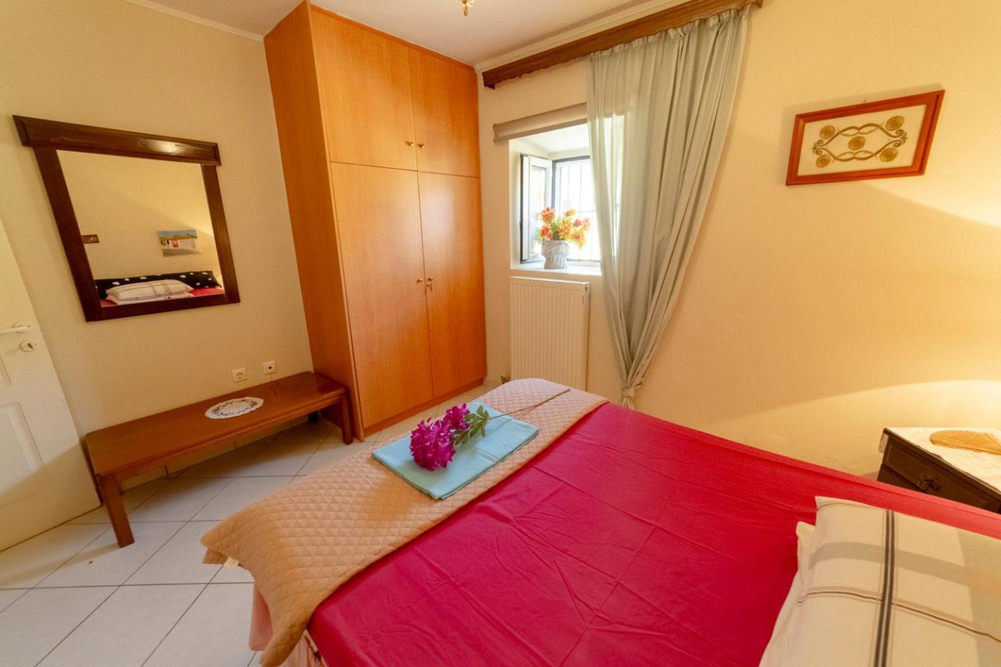 Krasa 2Bedroom Apartment Agios Matthaios  Exterior photo